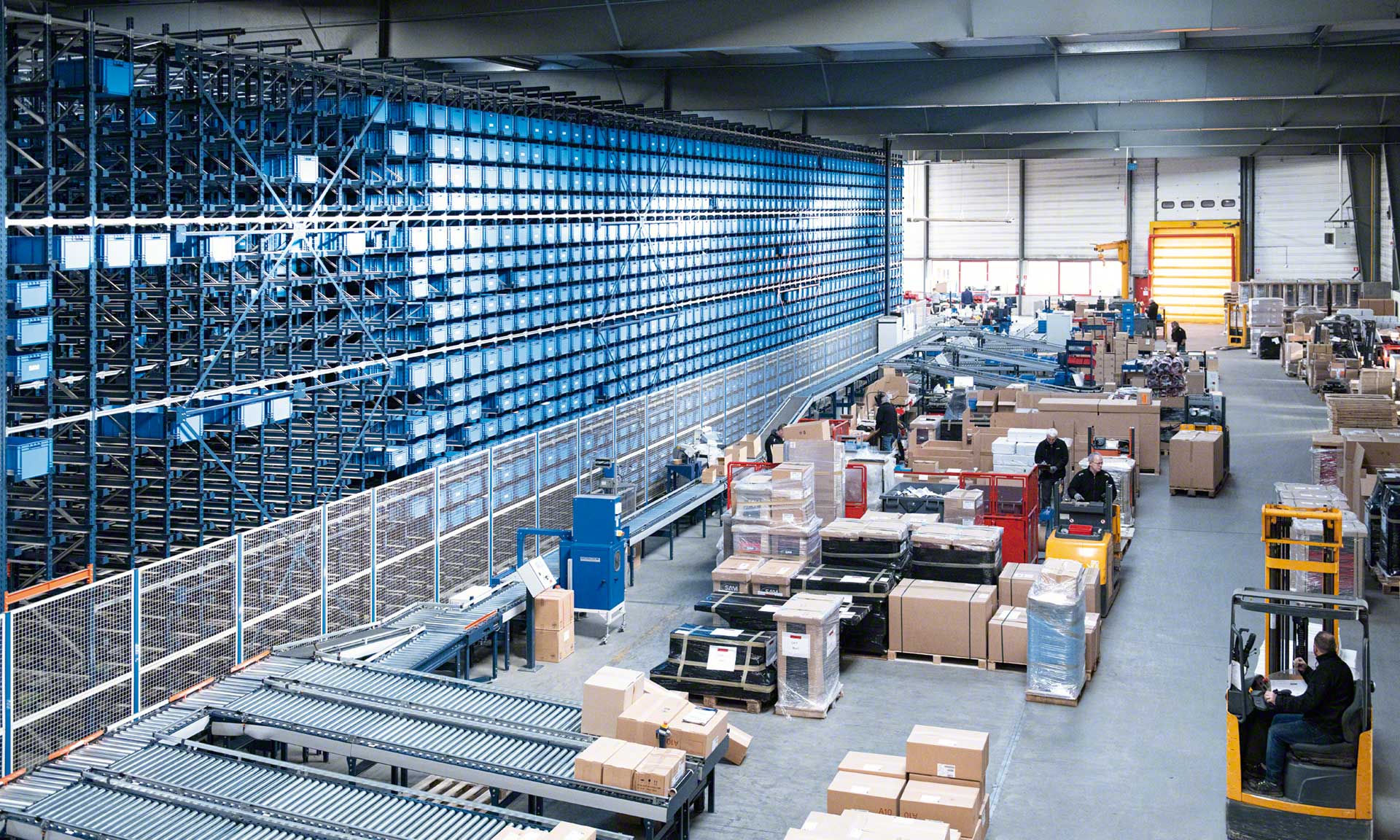 Urban warehouses zijn logistieke magazijnen in de buurt van stadscentra om de bezorging van bestellingen te versnellen