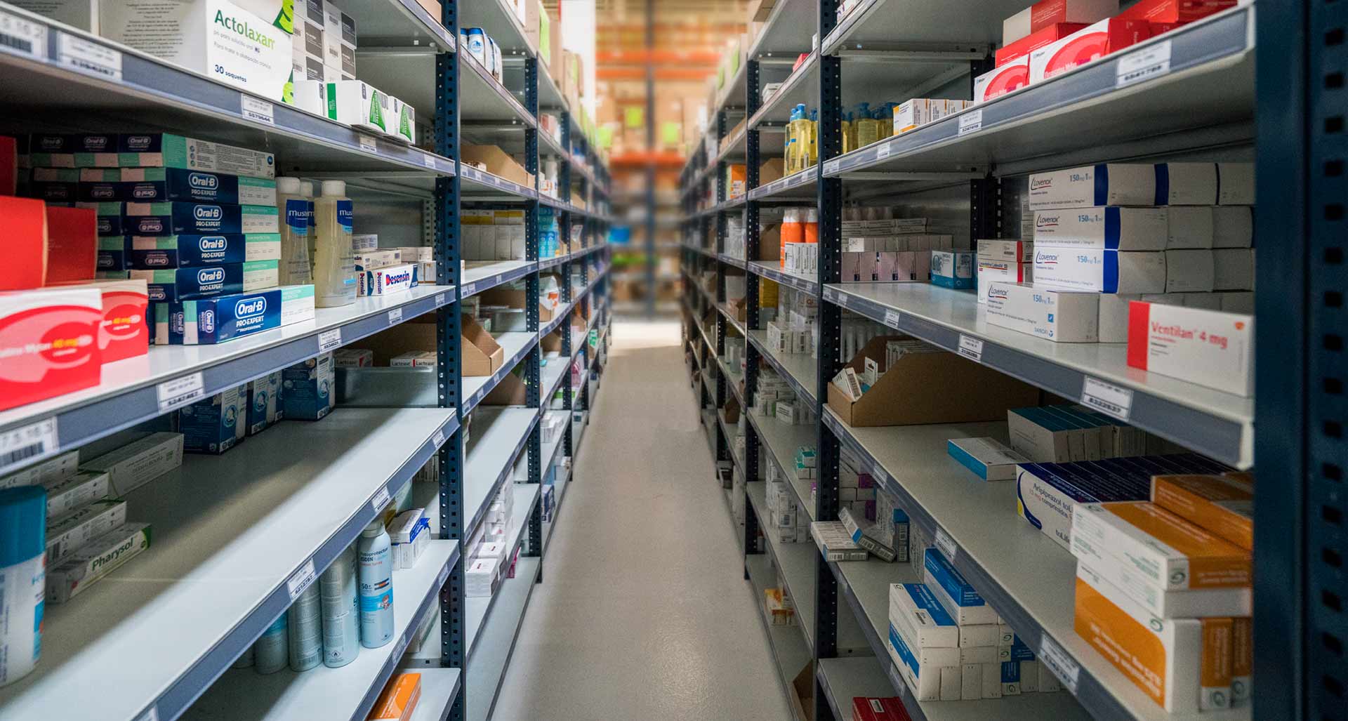 Een apotheekrobot: automatiseren van de opslag van kleine producten
