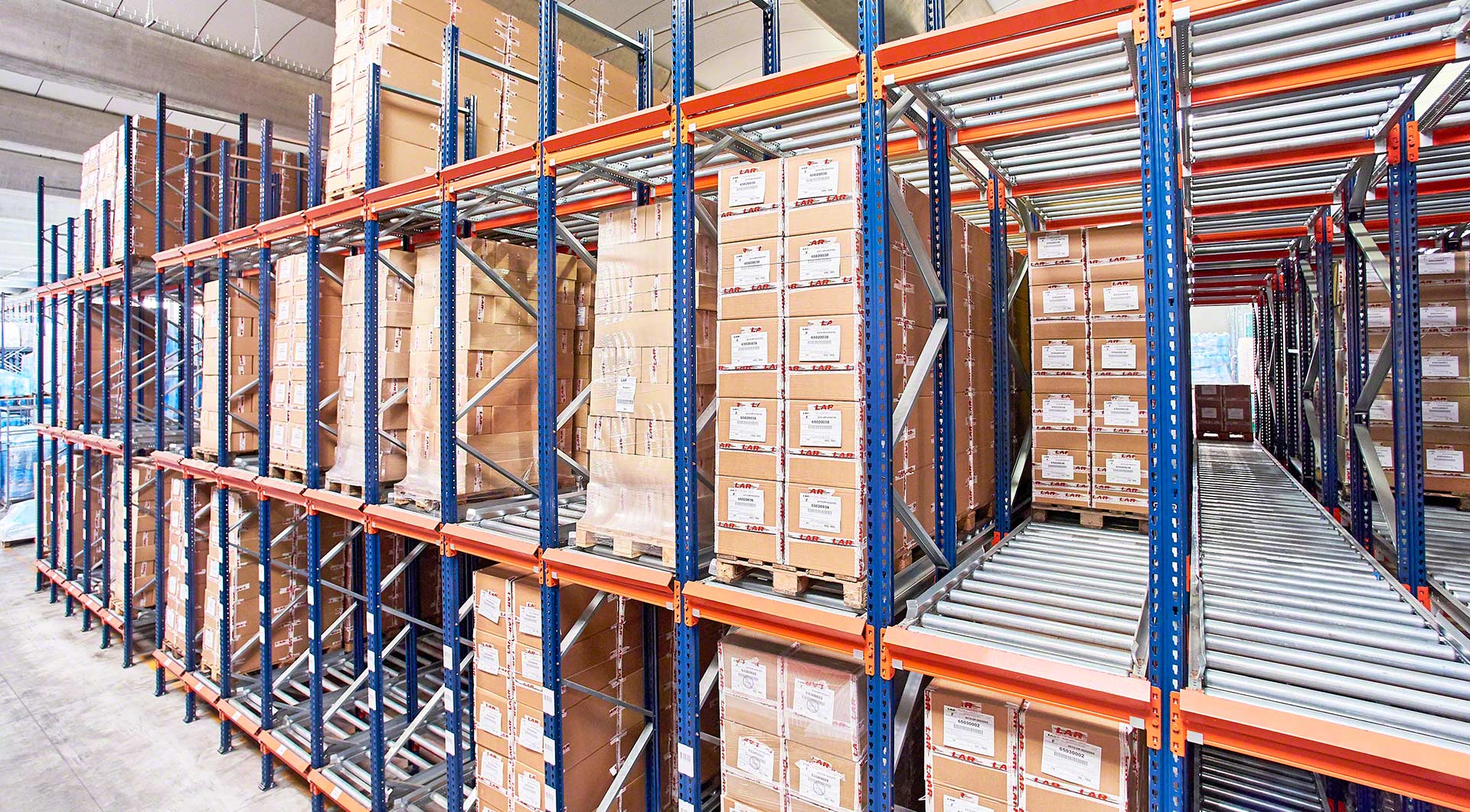 Doorrolstelling voor pallets title=